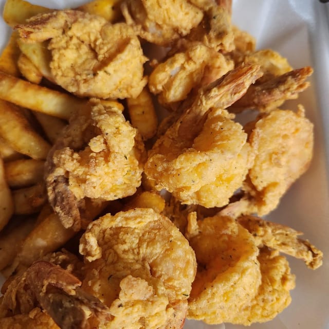 6 Fried Shrimp.