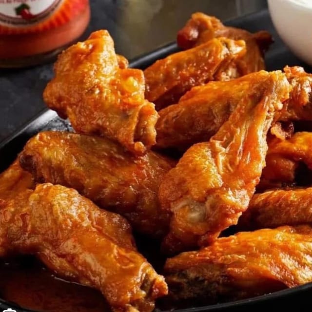 8 Wings.