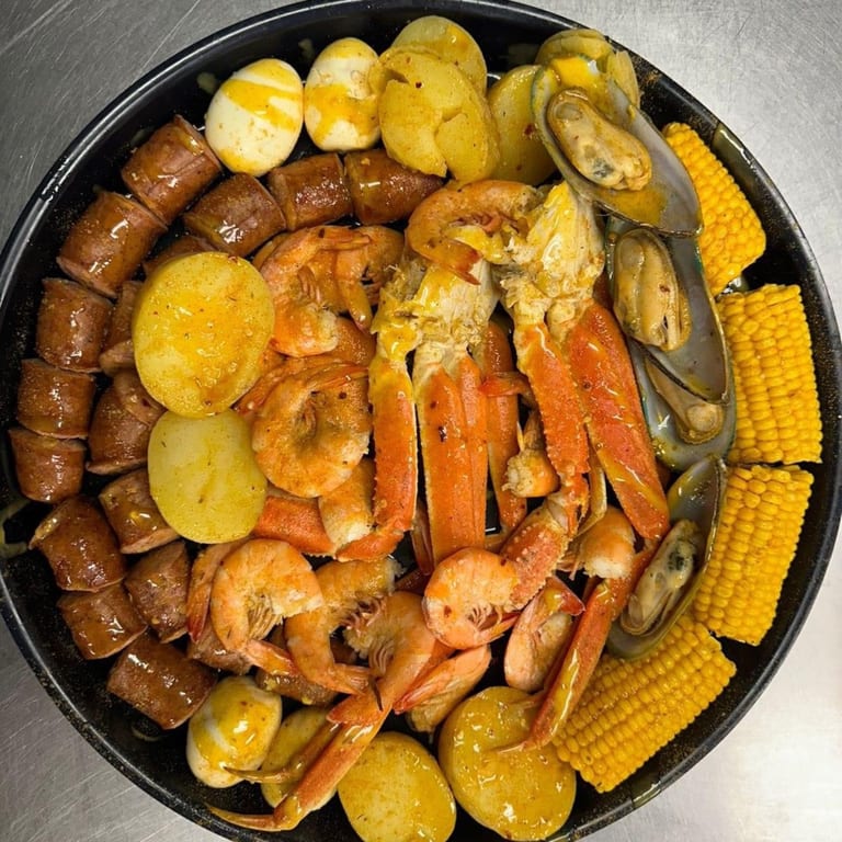 Real Cajun Flavor, Made Fresh Every Day🦞